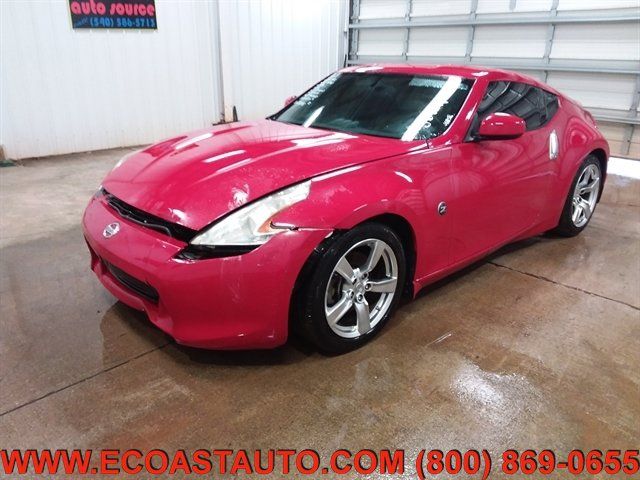 Used 2009 Nissan 370Z Touring RWD image 1