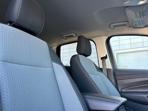 Used 2019 Ford Escape SE image 17