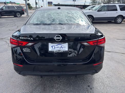 Used 2025 Nissan Sentra SV FWD image 7