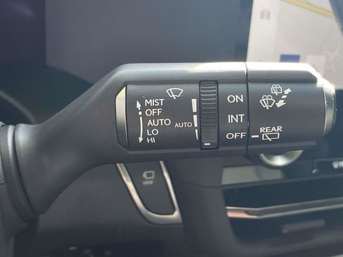 Used 2024 Lexus GX 550 w/ Accessory Package (Z1) AWD/4WD image 30
