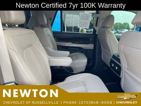 Used 2023 Ford Expedition Limited AWD/4WD image 28