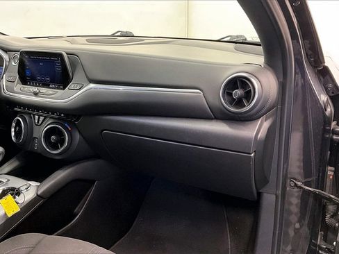 Used 2021 Chevrolet Blazer LT image 15