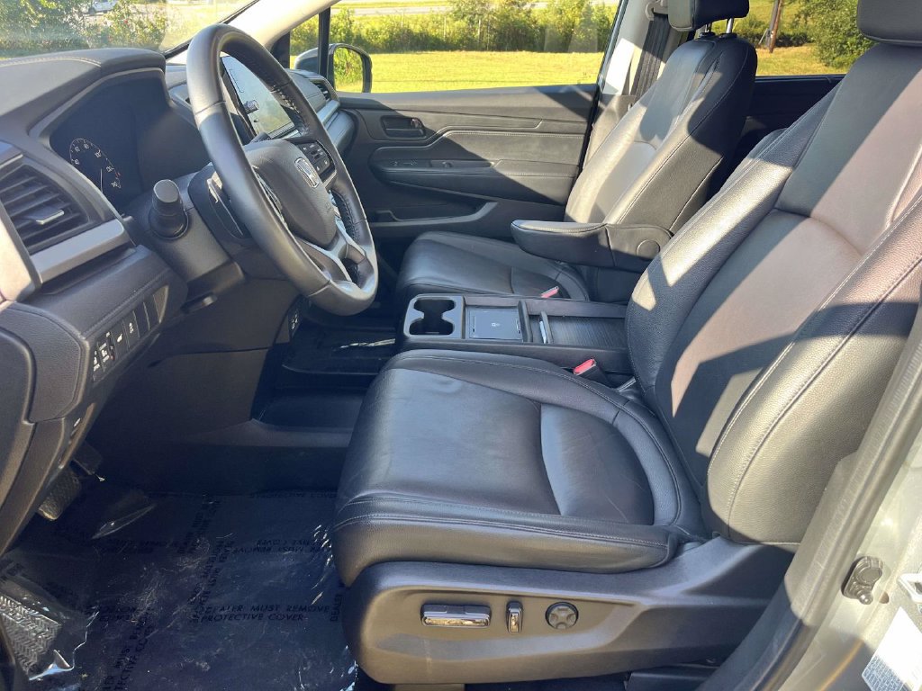 Used 2025 Honda Odyssey EX-L image 15