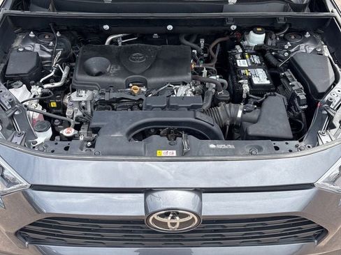 Used 2020 Toyota RAV4 XLE w/ Convenience Package AWD/4WD image 36