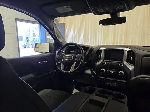 Used 2020 GMC Sierra 1500 Elevation w/ Elevation Value Package AWD/4WD image 28