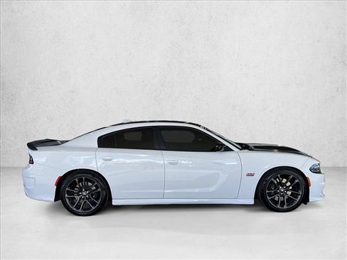 Used 2023 Dodge Charger Scat Pack w/ Navigation & Travel Group image 4