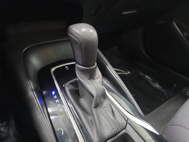 Used 2020 Toyota Corolla LE FWD image 23