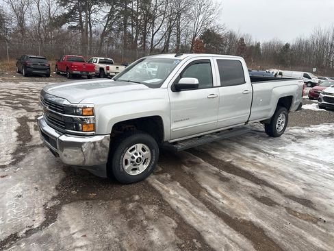 Used 2018 Chevrolet Silverado 2500 LT image 1