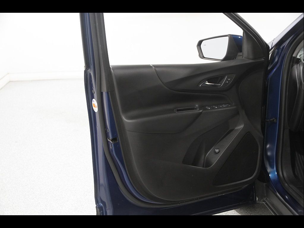 Used 2019 Chevrolet Equinox LT FWD image 4
