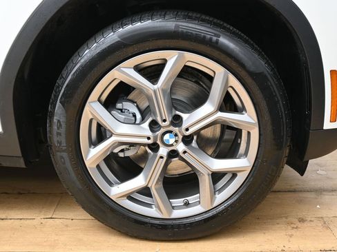 Used 2022 BMW X3 xDrive30i AWD/4WD image 15