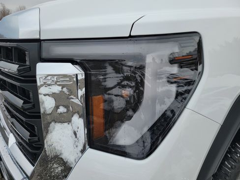 New 2026 GMC Sierra 3500 Pro w/ Convenience Package image 14