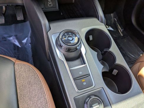 Used 2025 Ford Bronco Sport Outer Banks w/ Outer Banks Tech Package+ AWD/4WD image 29