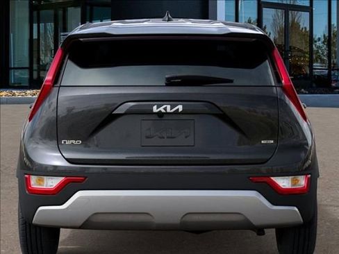 New 2026 Kia Niro LX image 13