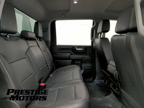 Used 2021 Chevrolet Silverado 2500 W/T AWD/4WD image 26