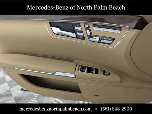 Used 2011 Mercedes-Benz S 400 S 400 image 24