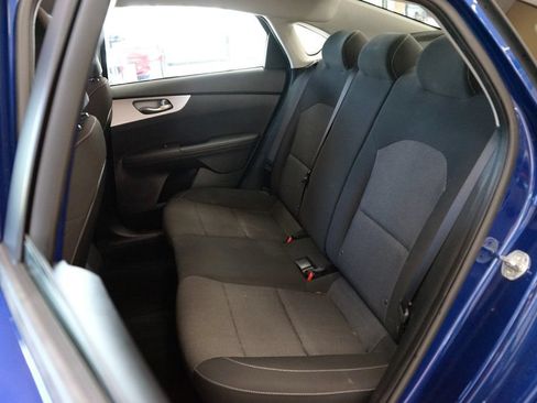 Used 2022 Kia Forte LXS w/ LXS Technology Package FWD image 42