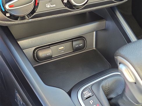 New 2025 Kia Soul LX image 27