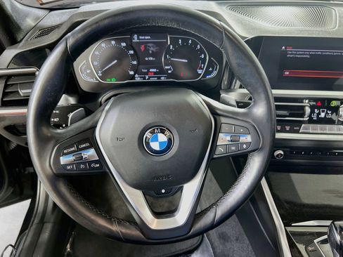 Used 2021 BMW 330i xDrive Sedan w/ Driving Assistance Package AWD/4WD image 11