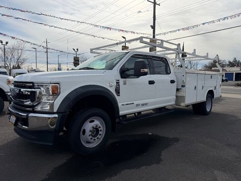 Used 2021 Ford F550 4x4 Crew Cab Super Duty image 4