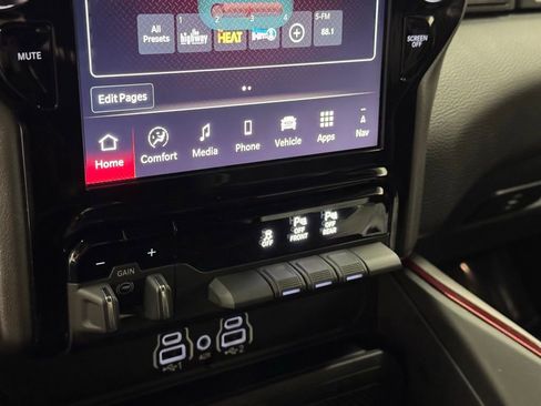 Used 2025 RAM 1500 Rebel image 31