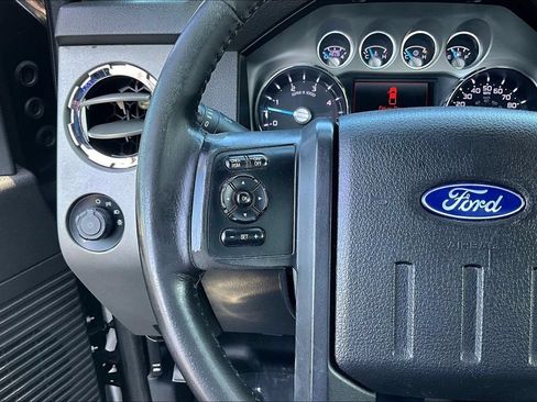 Used 2016 Ford F350 Lariat w/ Lariat Interior Package AWD/4WD image 14