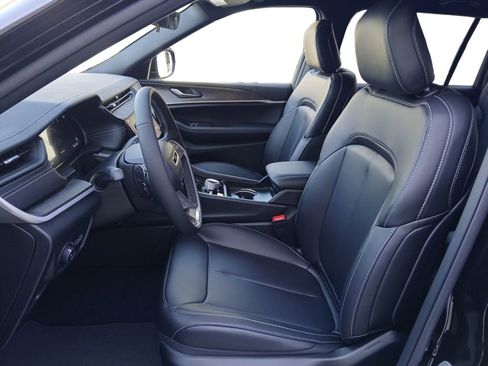 New 2026 Jeep Grand Cherokee L Limited image 19