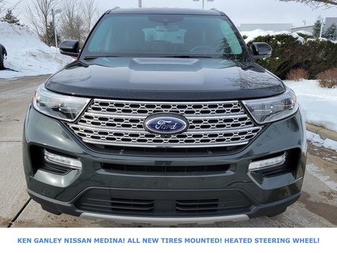 Used 2022 Ford Explorer Limited w/ Equipment Group 301A image 8