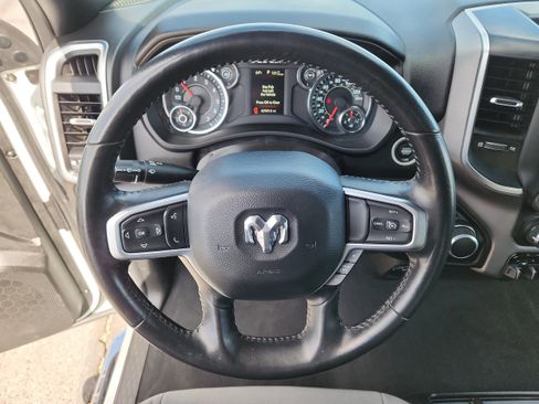 Used 2024 RAM 2500 Big Horn AWD/4WD image 18