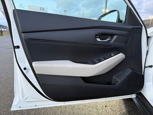New 2025 Honda Accord LX image 18