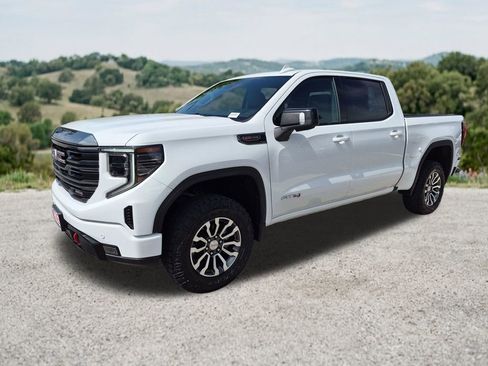 Used 2023 GMC Sierra 1500 AT4 AWD/4WD image 3