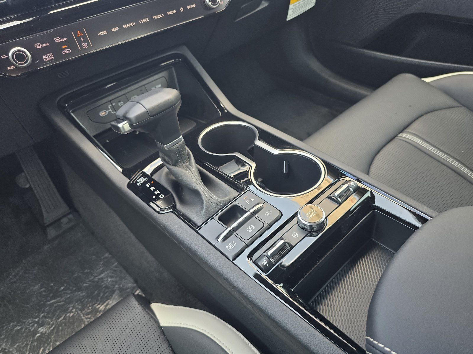 New 2027 Kia K5 GT-Line image 9