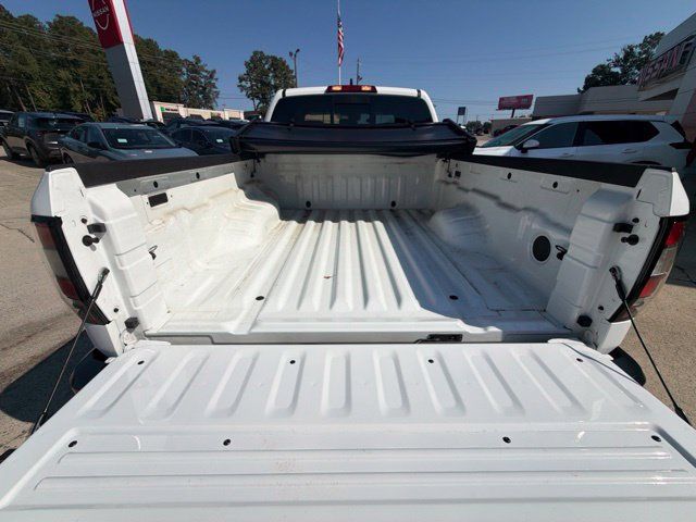 Used 2025 Nissan Frontier S RWD image 13