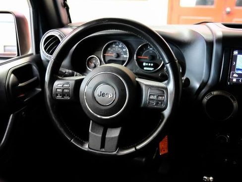 Used 2017 Jeep Wrangler Unlimited Sport AWD/4WD image 15