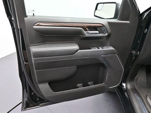 Used 2024 GMC Sierra 1500 Elevation AWD/4WD image 9