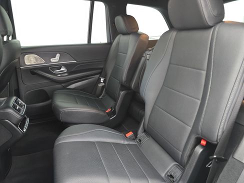 Certified 2022 Mercedes-Benz GLS 450 4MATIC image 15