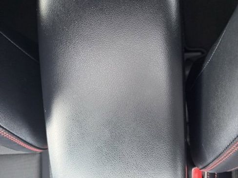 Used 2016 Toyota Camry SE image 26