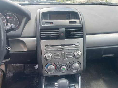 Used 2010 Mitsubishi Galant FWD image 13