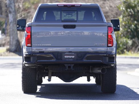 Used 2025 Chevrolet Silverado 2500 ZR2 w/ Technology Package AWD/4WD image 52