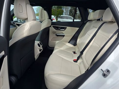 New 2026 Mercedes-Benz GLC 300 4MATIC image 18