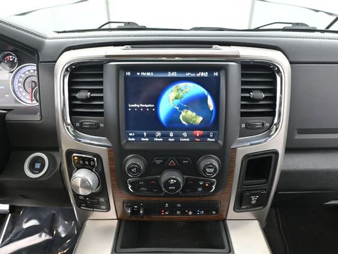 Used 2019 RAM 1500 Laramie w/ Convenience Group image 34