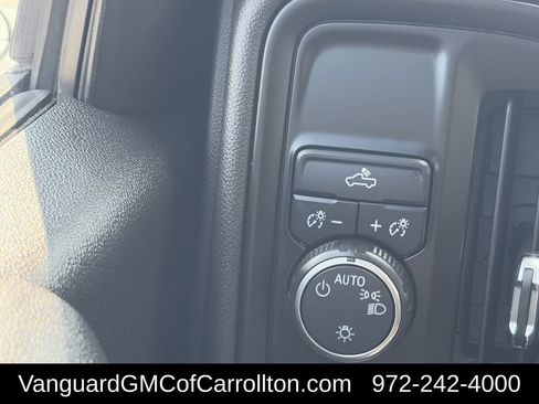 Used 2020 Chevrolet Silverado 1500 Custom w/ Custom Value Package RWD image 19