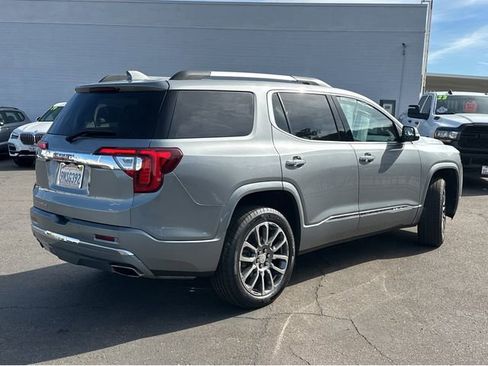 Certified 2023 GMC Acadia Denali FWD image 11