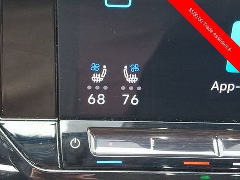 Used 2025 Volkswagen Atlas SE AWD/4WD image 27