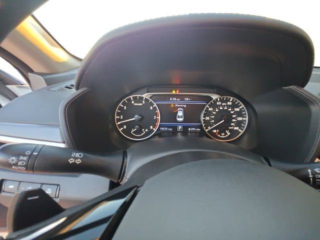 Used 2025 Nissan Altima 2.5 SR AWD/4WD image 14