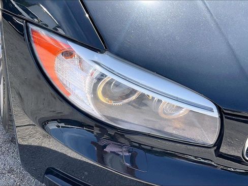 Used 2012 BMW 135i Convertible RWD image 28