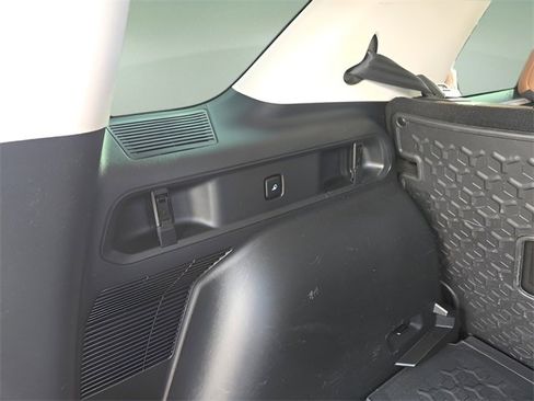 Used 2022 Ford Bronco Sport Outer Banks w/ Tech Package image 28