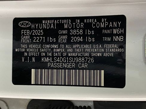 Certified 2025 Hyundai Elantra SEL image 35