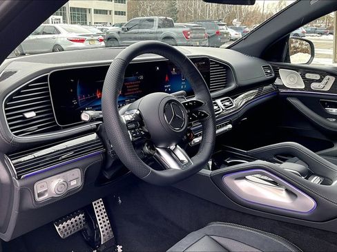 New 2026 Mercedes-Benz GLE 53 AMG 4MATIC Coupe image 6