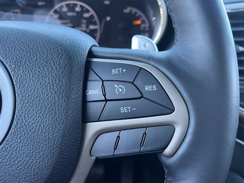 Used 2015 Jeep Grand Cherokee Limited image 15