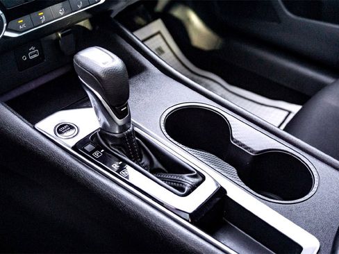 Used 2024 Nissan Altima 2.5 S image 25